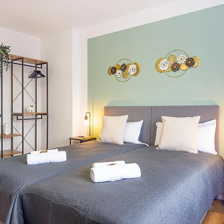 Апартаменты Immostay- Neustadt Apartments, Tv & Wifi *