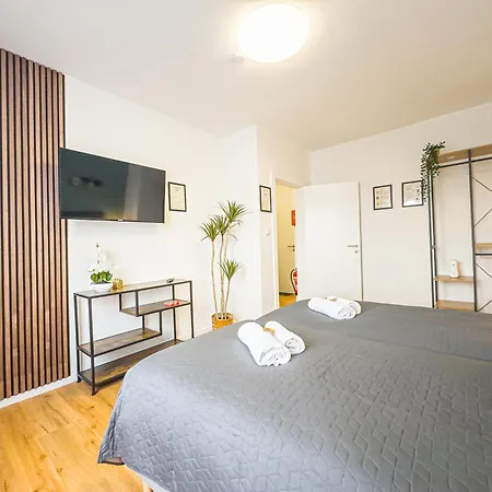 Апартаменты Immostay- Neustadt Apartments, Tv & Wifi Бремен