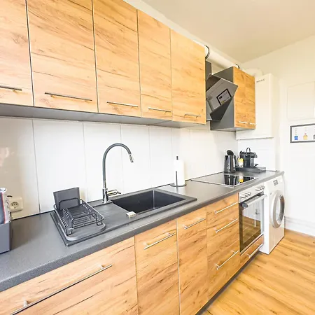 Immostay- Neustadt Apartments, Tv & Wifi * Бремен