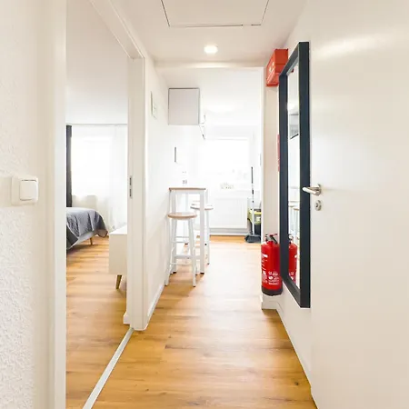 Апартаменты Immostay- Neustadt Apartments, Tv & Wifi