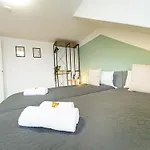 Immostay- Neustadt Apartments, Tv&wifi Bremen