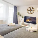 Apartament Immostay- Neustadt Apartments, Tv & Wifi