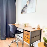 Immostay- Neustadt Apartments, Tv & Wifi