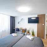 Immostay- Neustadt Apartments, Tv & Wifi *