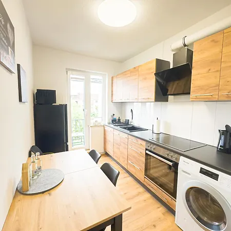 Immostay- Neustadt Apartments, Tv & Wifi Brema