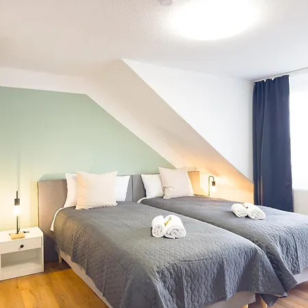 Immostay- Neustadt Apartments, Tv & Wifi Lejlighed *