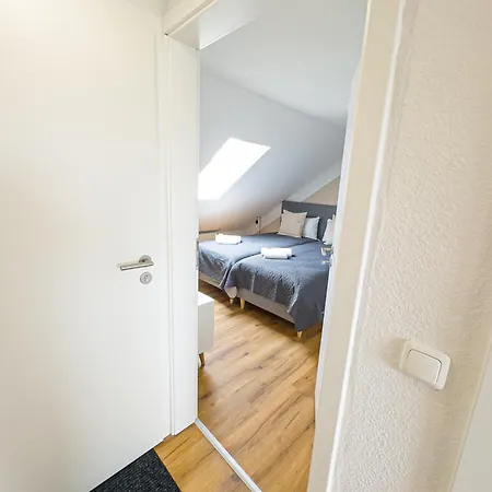 Immostay- Neustadt Apartments, Tv & Wifi Апартаменти Бремен