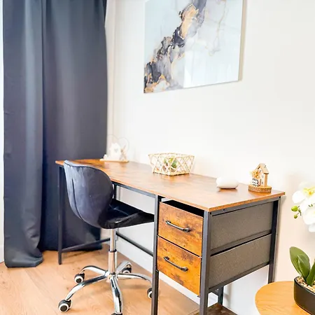 Immostay- Neustadt Apartments, Tv & Wifi