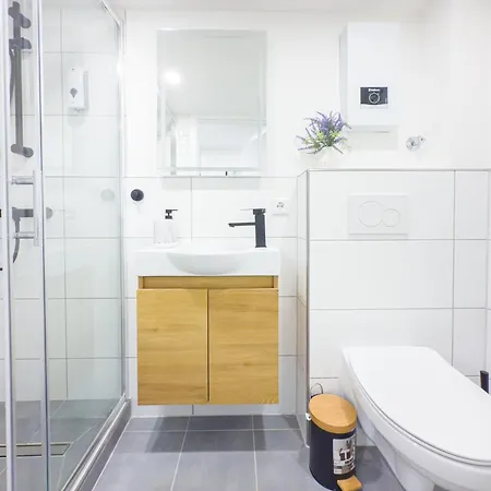 Immostay- Neustadt Apartments, Tv & Wifi * Brema