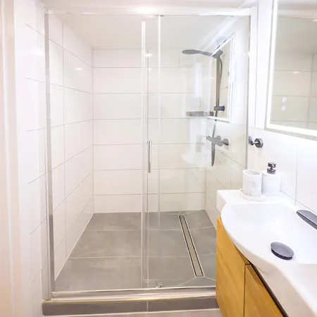 Immostay- Neustadt Apartments, Tv & Wifi Brema