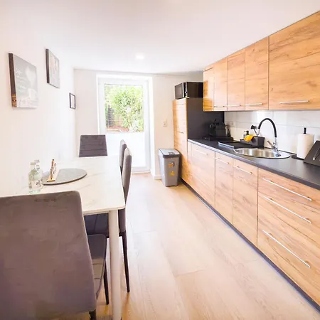 Immostay- Neustadt Apartments, Tv & Wifi Apartament