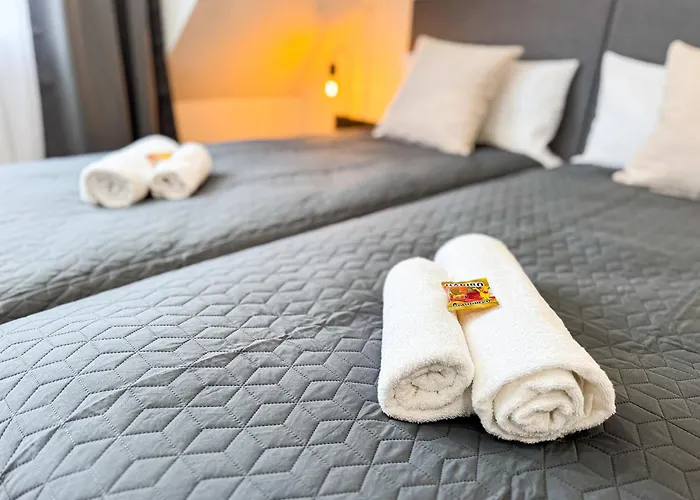 Immostay- Neustadt Apartments, Tv & Wifi Apartamento *