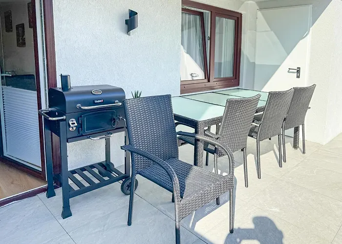 Immostay- Neustadt Apartments, Tv & Wifi *